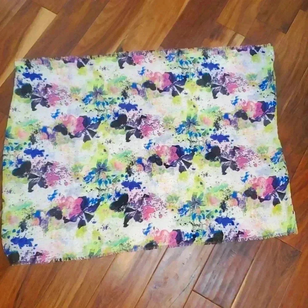 Scarf/shawl